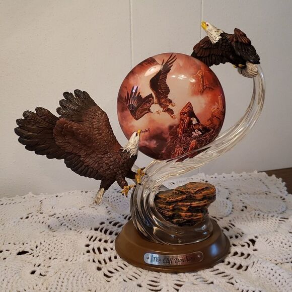 Vtg 2004 Bradford Exchange "The Cliff Dwellers" from Majestic Flights Collection - Picture 1 of 8